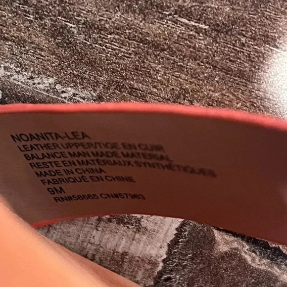 NWOT Nordstrom Anita Peach Platform Sandal Women Size 9 - Picture 6 of 6